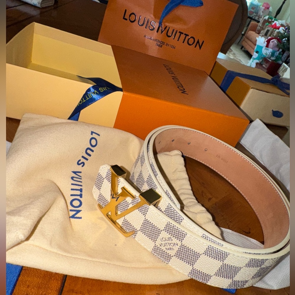 Louis Vuitton Damier Azur LV Initiales Belt